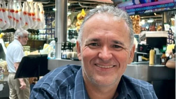 Capa de Antônio Carlos 
