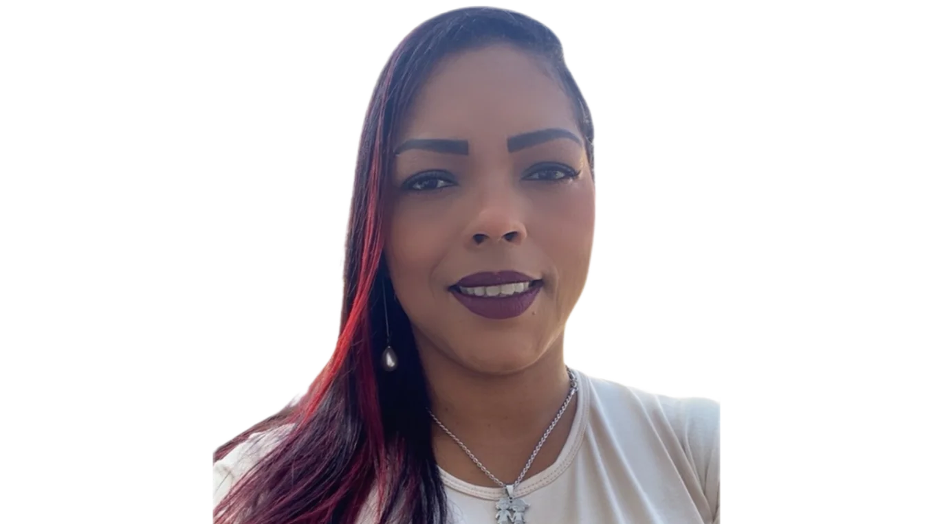 Capa de Paula Rodrigues 