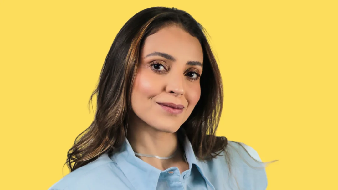 Capa de Adrya Almeida