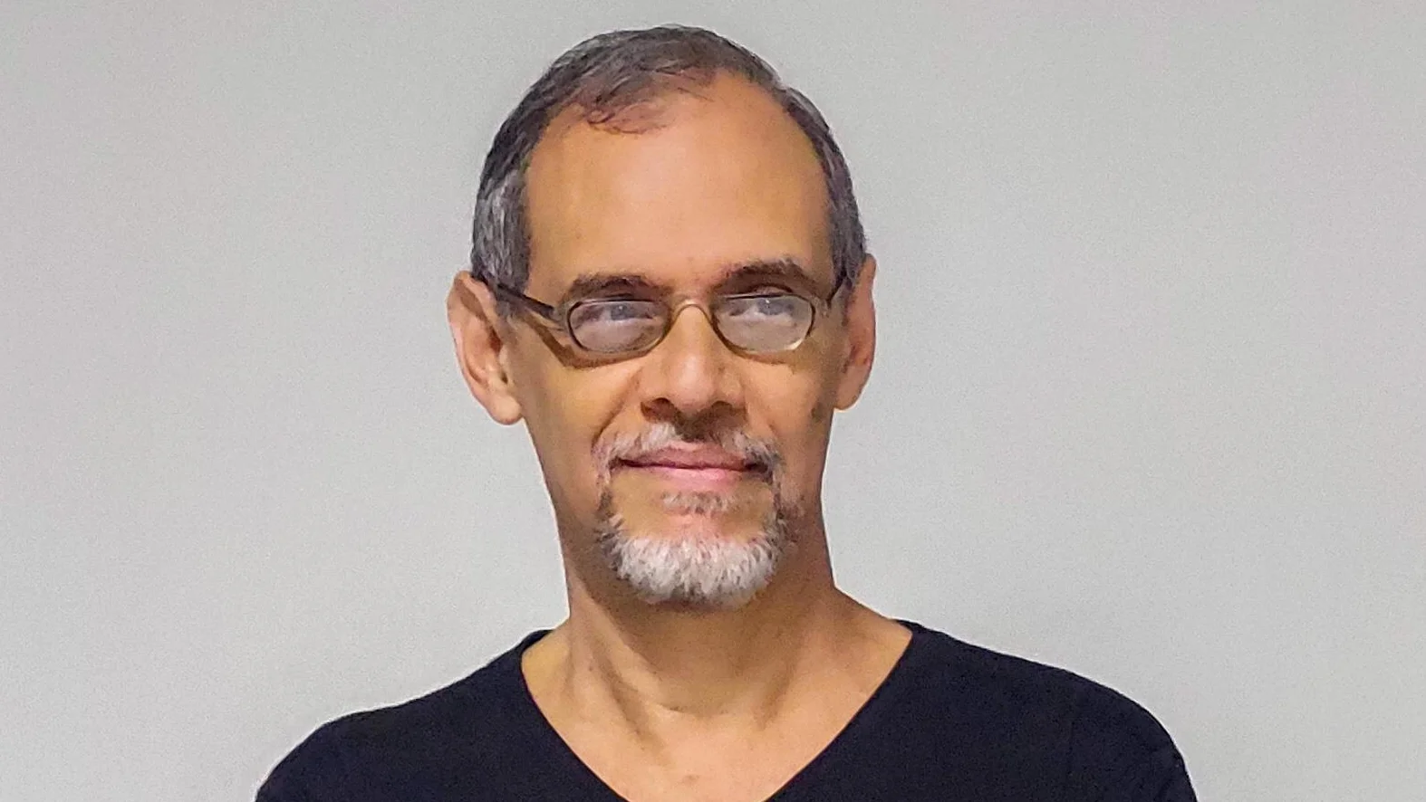 Capa de Ricardo Pinheiro