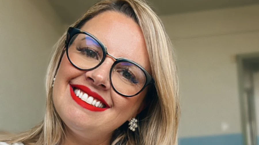 Capa de Bruna Marin