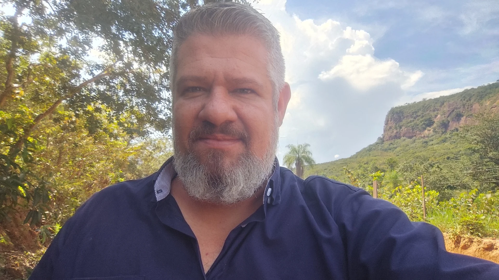 Capa de Vinicius Silverio